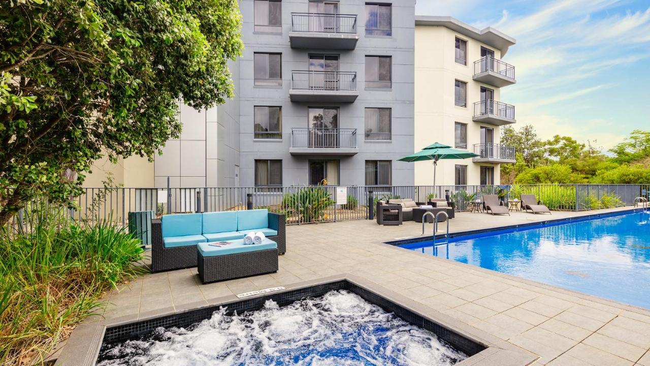 Oaks Sydney North Ryde Suites Esterno foto