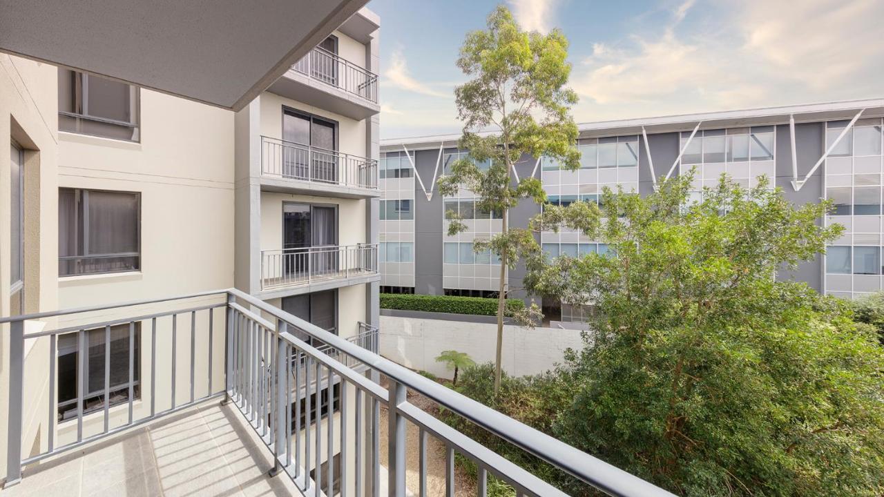 Oaks Sydney North Ryde Suites Esterno foto
