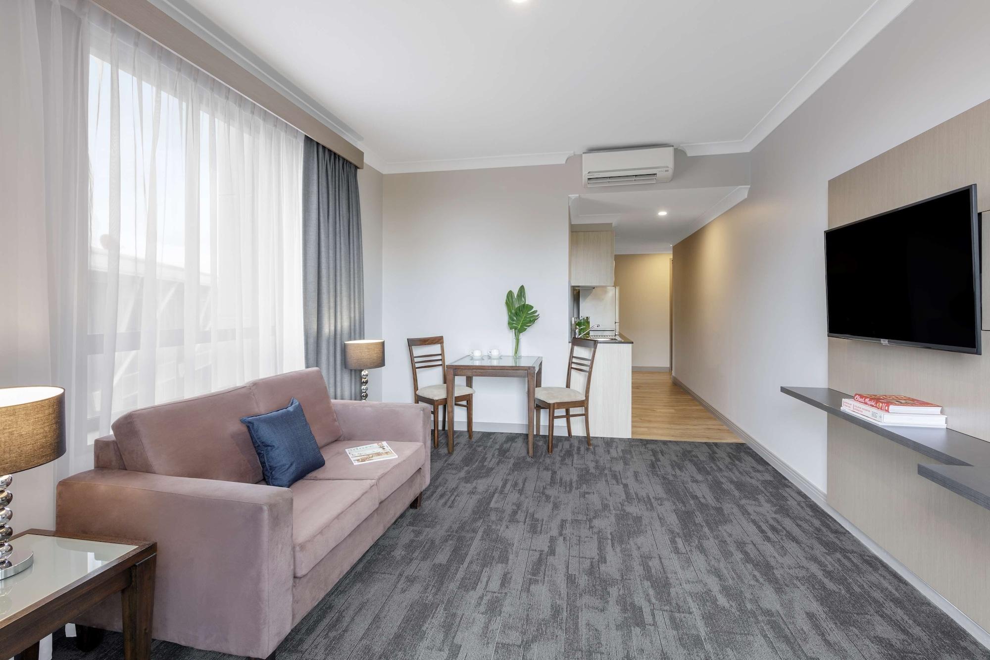 Oaks Sydney North Ryde Suites Esterno foto